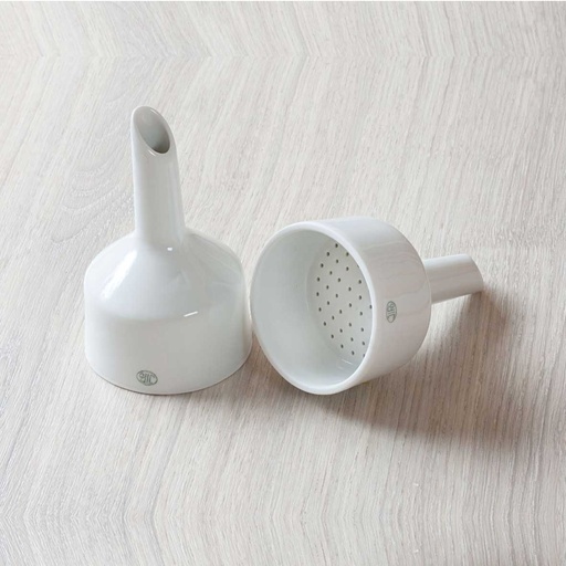 [04201-110] Buchner trechter 110 mm porselein ca. 500 ml